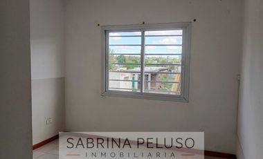 Venta Departamento 2 ambientes en Complejo Solares I- Moreno