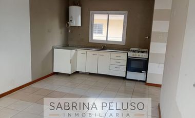 Venta Departamento 2 ambientes en Complejo Solares I- Moreno
