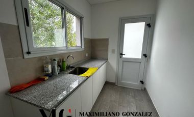 Casa en venta, 5 ambientes - La Alameda, Canning.