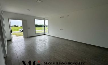 Casa en venta, 5 ambientes - La Alameda, Canning.