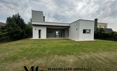 Casa en venta, 5 ambientes - La Alameda, Canning.