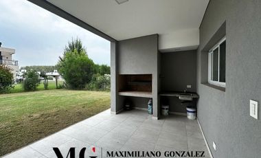 Casa en venta, 5 ambientes - La Alameda, Canning.