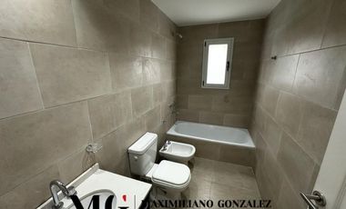 Casa en venta, 5 ambientes - La Alameda, Canning.