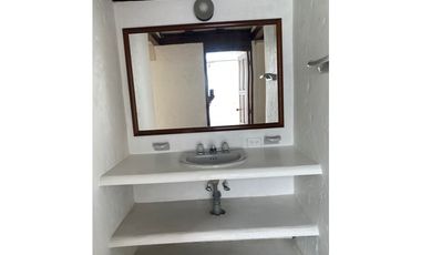 CASA CAMPESTRE  PARA ARRENDAR EN ENVIGADO (LOMA DEL ESCOBERO)