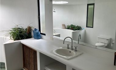 CASA CAMPESTRE  PARA ARRENDAR EN ENVIGADO (LOMA DEL ESCOBERO)