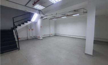 Local   Medellin  Sector Poblado  - Ciudad del Rio