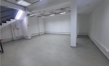 Local   Medellin  Sector Poblado  - Ciudad del Rio