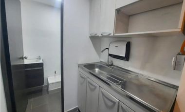 Local   Medellin  Sector Poblado  - Ciudad del Rio