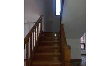 APARTAMENTO PARA ARRENDAR EN EL POBLADO