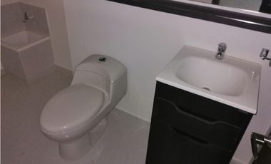 Oficina En Arriendo o Venta Medellin Sector Loma de San Julian