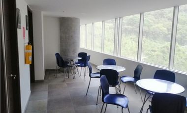 Oficina En Arriendo o Venta Medellin Sector Loma de San Julian