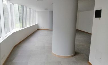 Oficina En Arriendo o Venta Medellin Sector Loma de San Julian