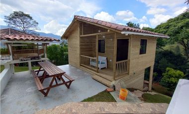 Casa Finca en Arriendo/Venta Sabaneta Sector La Doctora