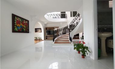 Casa Finca en Arriendo/Venta Sabaneta Sector La Doctora