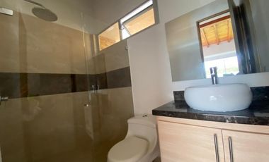 Casa en Arriendo y Venta Rionegro Sector Llano Grande