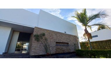 Casa en Arriendo y Venta Rionegro Sector Llano Grande