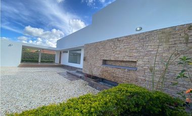 Casa en Arriendo y Venta Rionegro Sector Llano Grande