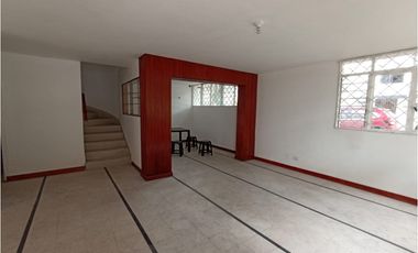 Casa Comercial en arriendo Medellín Sector Estadio