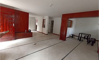 Casa Comercial en arriendo Medellín Sector Estadio