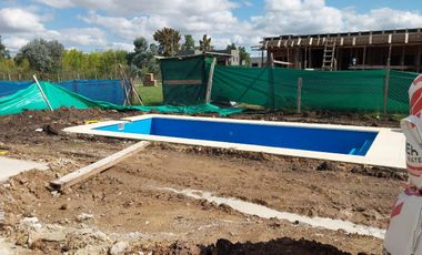 Casa en  venta en Santa Elisa con Jardín y Pileta
