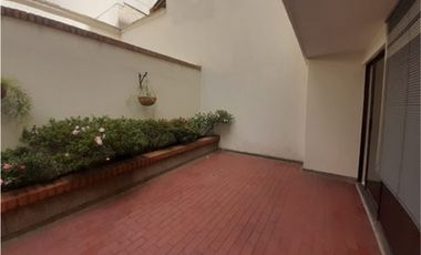 Consultorio en arriendo Medellín Sector Laureles
