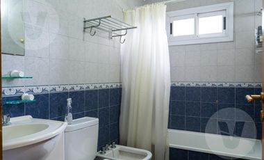 Casa en venta - Barrio Saint Thomas Sur, Canning