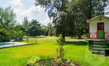 Casa en venta - Barrio Saint Thomas Sur, Canning