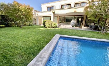 EXCELENTE CASA MEDITERRANEA , AMPLIADA Y CON MEJORAS