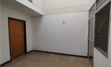Edificio Comercial en Arriendo Medellín Sector Laureles