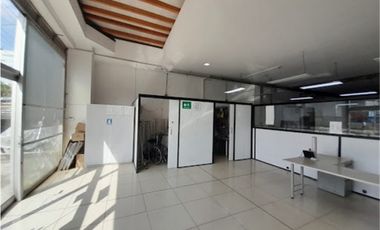 Local en Arriendo en Medellín Sector Barrio Colombia