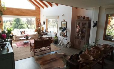 ESPLÉNDIDA CASA EN CONDOMINIO PRIVADO