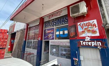 Galpón a la VENTA sobre Ruta 8 en MUY BUEN estado de 360 m2 totales.