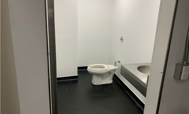 Oficina-Local en Arriendo Medellín Sector Milla de Oro