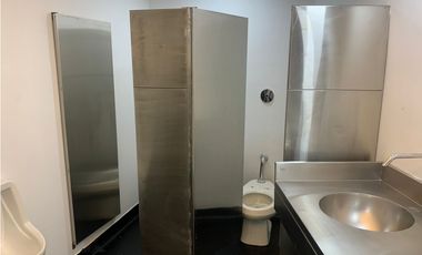 Oficina-Local en Arriendo Medellín Sector Milla de Oro