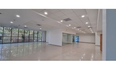 Loca en Arriendo en Medellín Sector Alejandría