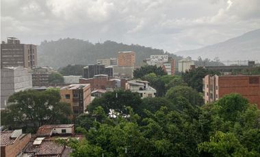 Oficina Dúplex en Arriendo Medellín Sector Estadio