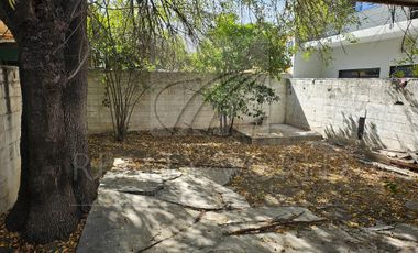 Casas Venta San Nicolás de los Garza  01-CV-12258