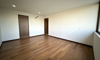 Casa Nueva en Venta Parques Vallarta, Zapopan Jal. Zona Instituto de Ciencias