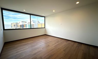 Casa Nueva en Venta Parques Vallarta, Zapopan Jal. Zona Instituto de Ciencias