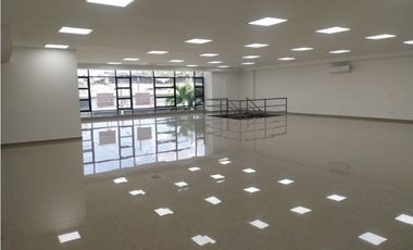 Oficina en Arriendo Medellín Sector Manila