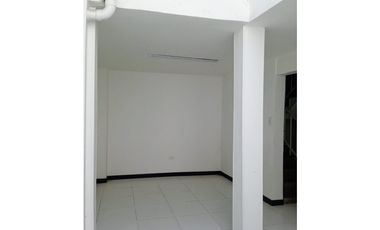 Casa Comercial en Arriendo Medellin sector La palma