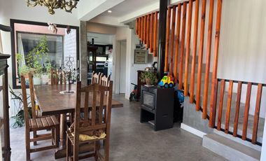 Casa en Venta - 5 AMB en Santa Isabel II