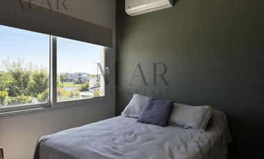 Casa en Alquiler en San Benito con salida a la laguna