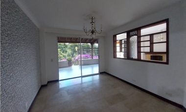Casa en Arriendo en Envigado Sector Colina Campestre
