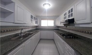 Casa en Arriendo en Envigado Sector Colina Campestre