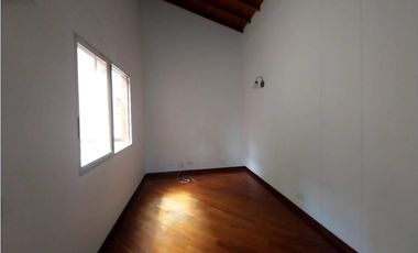 Casa en Arriendo en Envigado Sector Colina Campestre