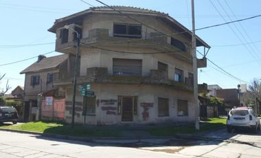 Venta Casa en Luis Guillon