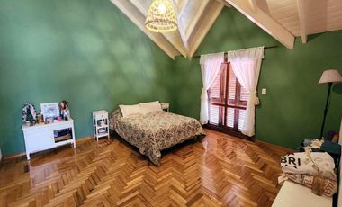 Vende:Excelente Chalet