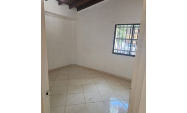 Casa Comercial en Arriendo Medellín Sector Belén