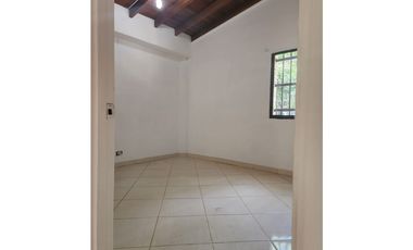 Casa Comercial en Arriendo Medellín Sector Belén